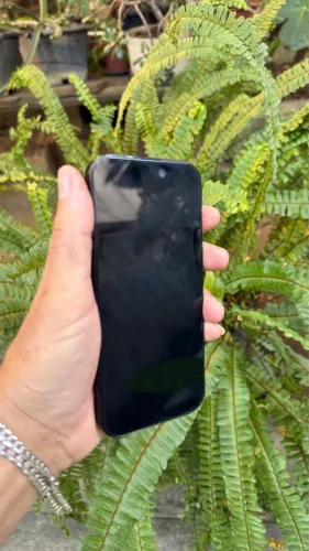 Vendo iPhone 16 pro