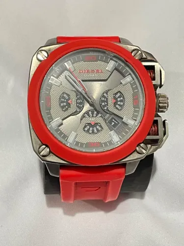 Vendo relógio diesel original em perfeito estado