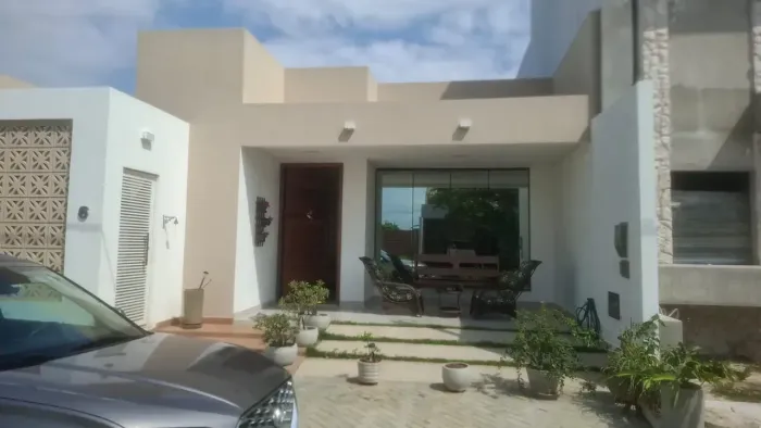 Casa 3/4 Condomínio Juazeiro-Ba