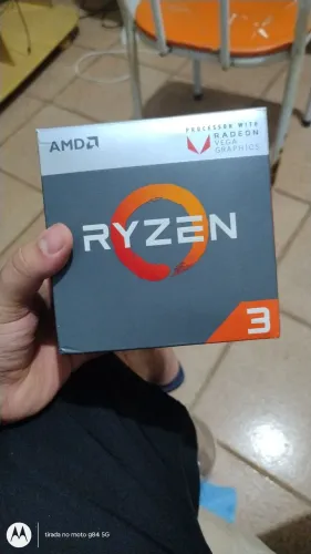 Ryzen 3 2200g