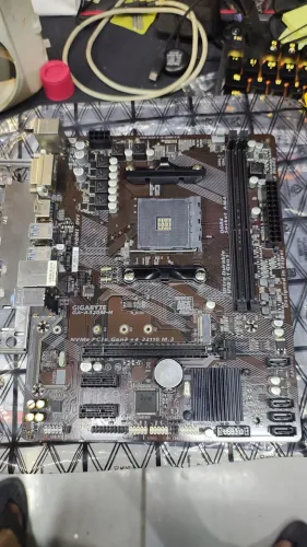 Placa mãe am4 gigabyte a320 AMD Ryzen