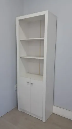 Armário estante livreiro multiuso
