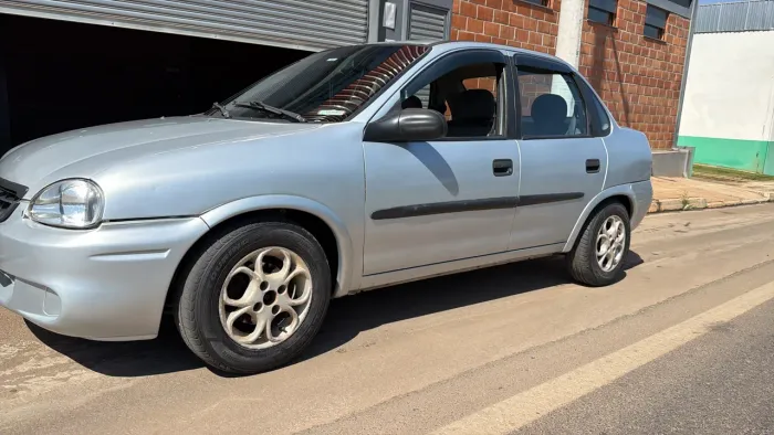 Chevrolet Corsa SED Class.life 1.0/1.0 Flexpower (álcool) 2009