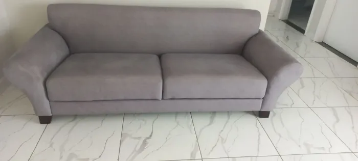 Sofá 1,90m Conservado - Excelente Estado