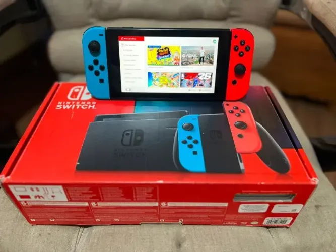 Nintendo Switch V2 - Desbloqueado 128GB