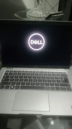 Vendo notebook Dell latitude 5420 Dell v pro core i7 décima primeira geração ram 16gb 256g