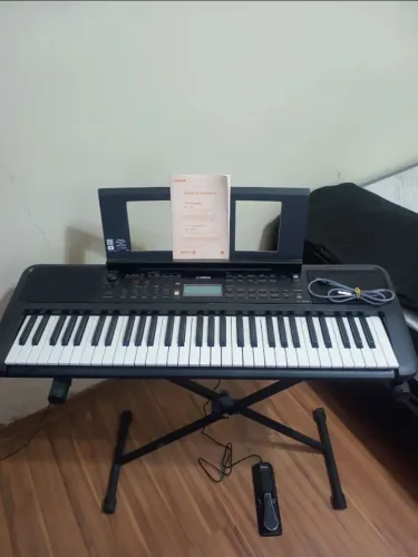 Teclado Yamaha PSR-E383 Completo + Acessórios | Muito Conservado