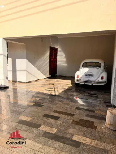 Casa com 4 dormitórios à venda, 250 m² por R$ 850.000 - Vila Brasil - Santa Bárbara D'Oest