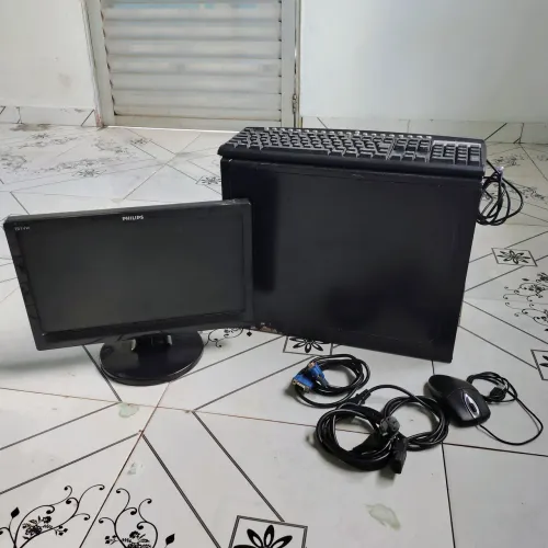 Vendo Pc velho completo