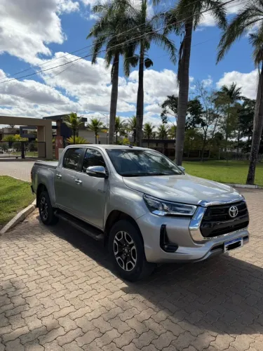 Toyota Hilux CD SRV 4X4 2.8 TDI Diesel Aut. 2020