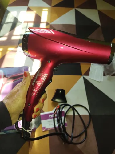 Secador de cabelo 