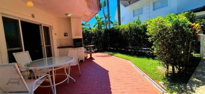 Village com 3 dormitórios à venda, 104 m² por R$ 1.800.000,00 - Riviera Módulo 26 - Bertio