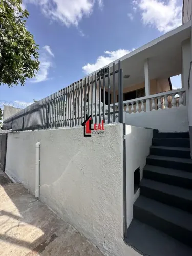 Casa para Locação em Presidente Prudente, AVIAÇÃO, 3 dormitórios, 1 banheiro, 1 vaga