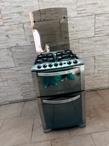 Fogão 4b Electrolux duplo forno