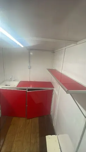 Vendo foodtruck 2,50 x 1,50 13,000 mil para sair rápido, emitimos nota fiscal .
