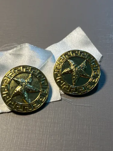 Botões coleção Versace para Riachuelo