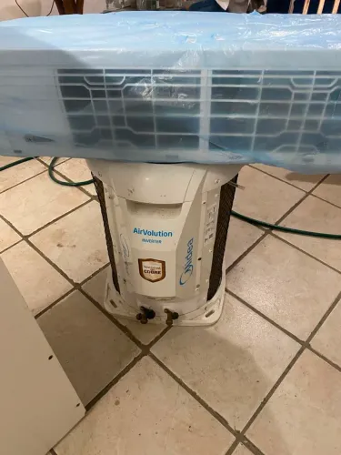 AR CONDICIONADO MIDEA INVERTER