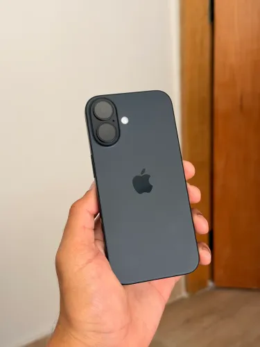 iPhone 16 128gb Preto impecável
