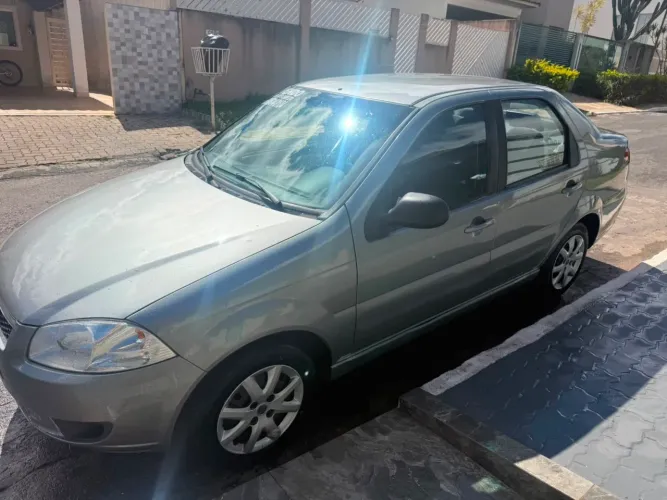 Fiat Siena EL 1.0 MPI Fire Flex 8V 4P 2015