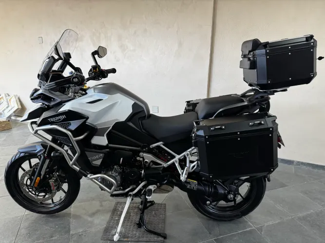 Tiger 1200 GT Explorer: 30 litros top de linha 2024/2024