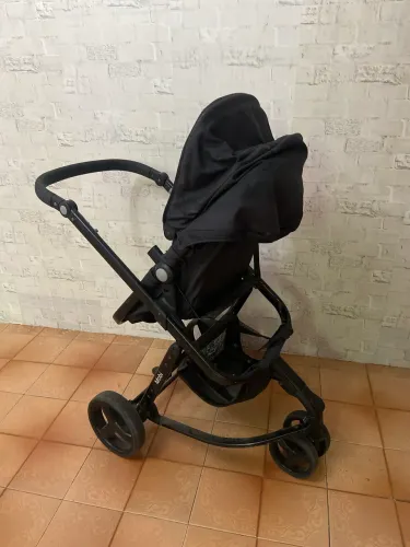 Carrinho de bebê safaty st1
