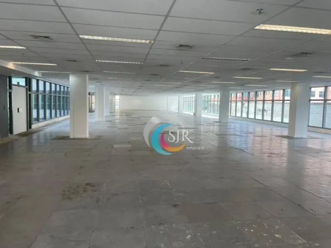 Conjunto para alugar, 3123 m² - Alphaville Industrial - Barueri/SP