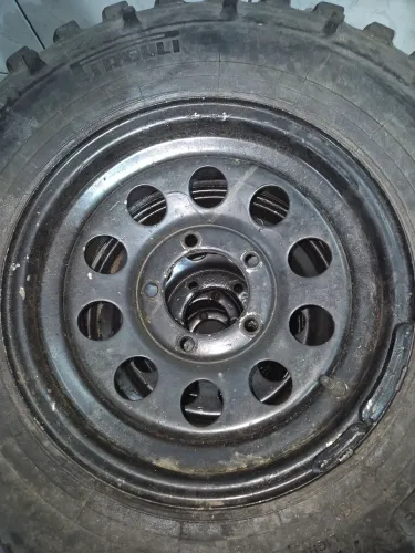Rodas mangels aro 16. 5 furos para F1000. Ideal para trilhas!!!, Jeep, Rural, Niva,