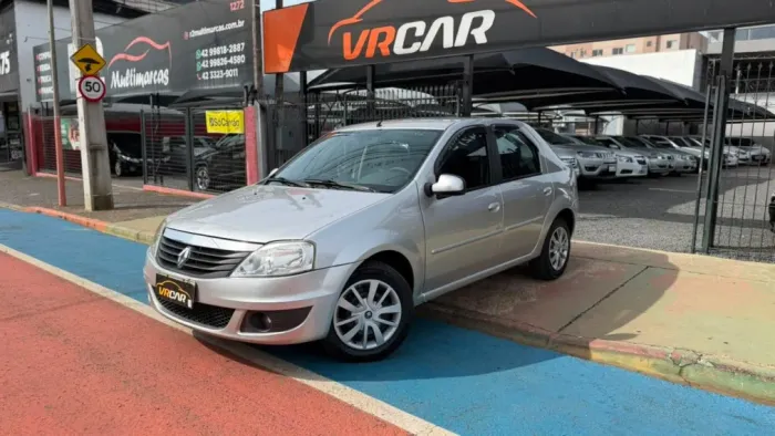 Renault Logan Expression Flex 1.6 16V 4P 2013