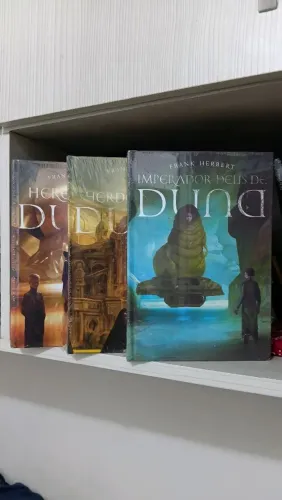 Duna Trilogia 2 (Imperador Deus de Duna, Herdeiras de Duna e Hereges de Duna)