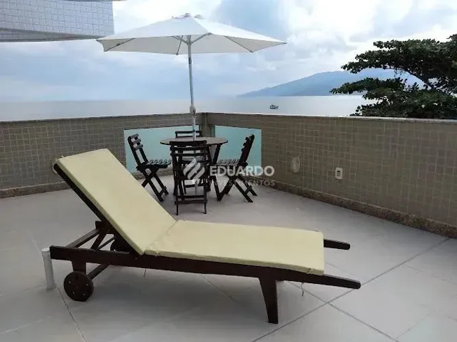 Cobertura Duplex Frente Mar à Venda em Morrinhos  Bombinhas SC | 3 Suítes, 249