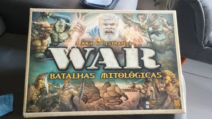 Jogo de Tabuleiro War Batalhas Mitológicas Grow