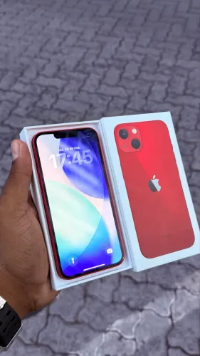 iPhone 13 256gb bem conservado funcionando perfeitamente 