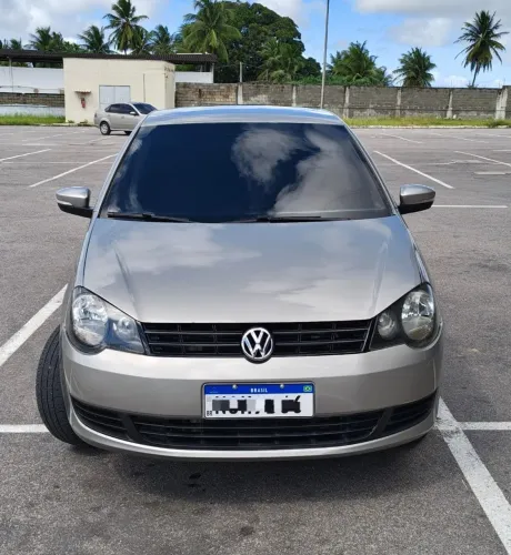 Volkswagen Polo Sedan 1.6 MI Total Flex 8V 4P 2012