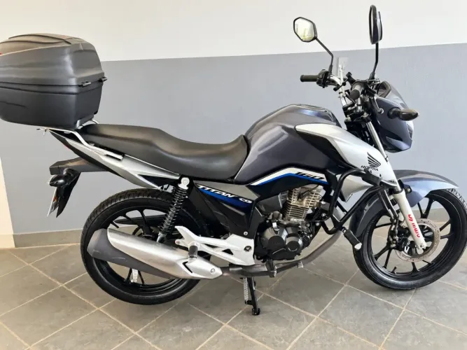 Titan 160
