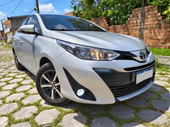 Toyota Yaris XL Live Sedan 1.5 Flex 16V 4P AUT 2022
