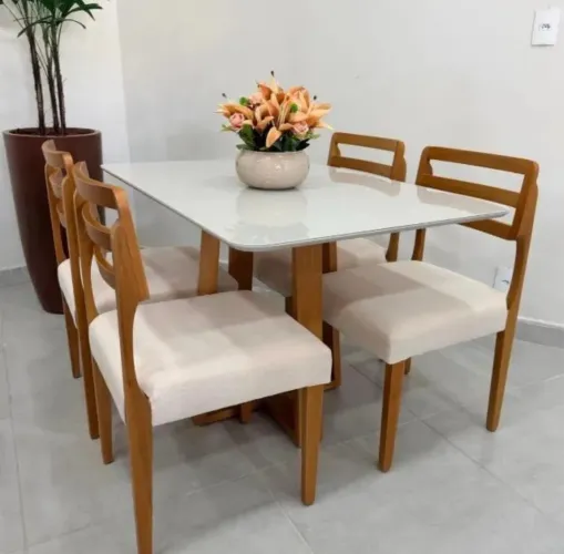 MESA DE JANTAR  COM 4 CADEIRAS TURQUIA  - MEDIDAS 120x80