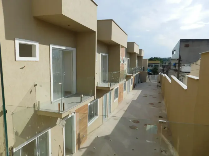 Casa de condomínio para venda possui 61 metros quadrados com 2 quartos em Olinda - Nilópol
