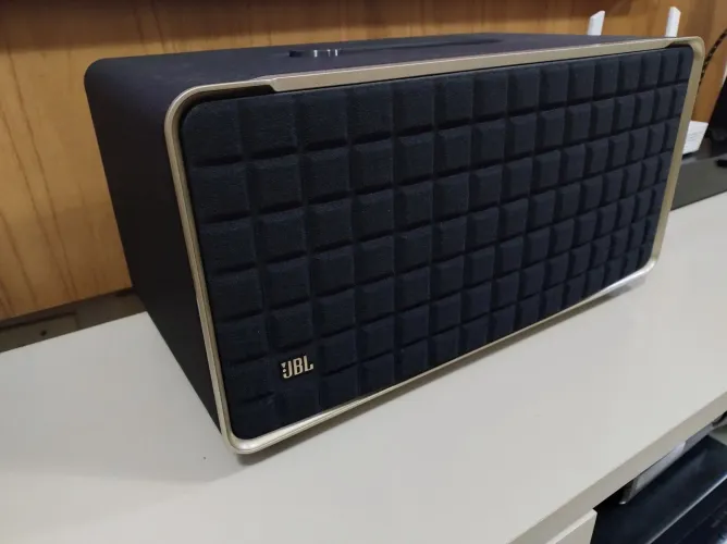 JBL Authentic 500 - ainda na garantia e nota fiscal