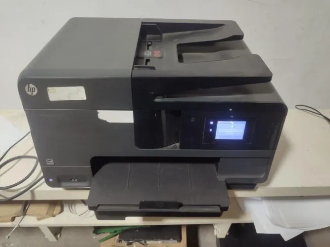 Impressora Multifuncional Hp Officejet Pró 8610 sem cabeça de Impressão