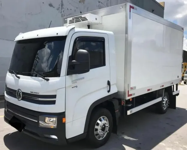 Vw Delivery Express Baú Refrigerado 2019