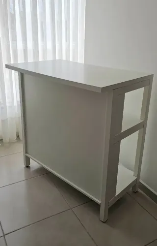 Usado: Mesa Bancada Ilha para Cozinha