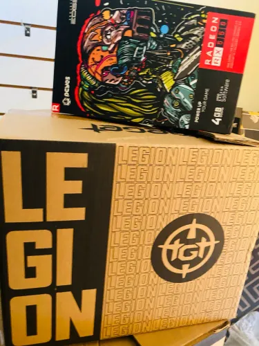 Pc gamer médio na caixa 