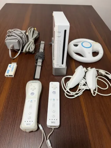 Nintendo Wii Destravado + 2 Controles + 2 Nunchuks + HDMI + Pendrive