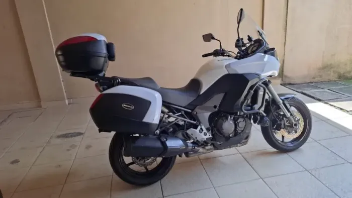 Kawasaki Versys 1.000cc TR 2012 com 3 baus originais R$ 44.900