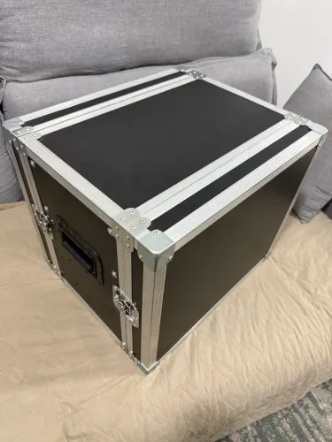 Hard Case para mesa de som 4u novinho