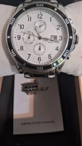 Relógio Tommy Hilfiger multifunção masculino