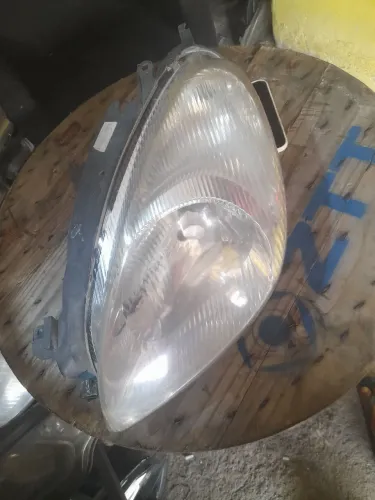 Farol do Xsara Picasso