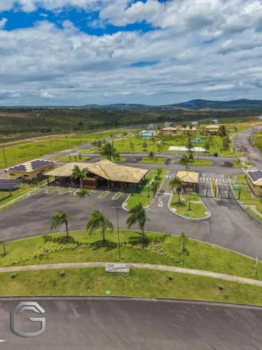 Lote 307,26m² à Venda no Village Damha II Sua Oportunidade no Bairro SIM!
