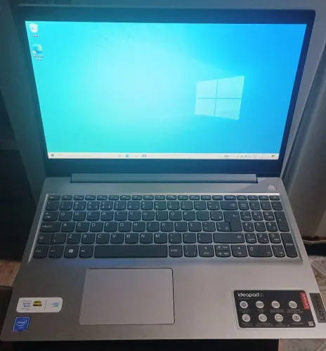Notebook Lenovo estado de novo $800
