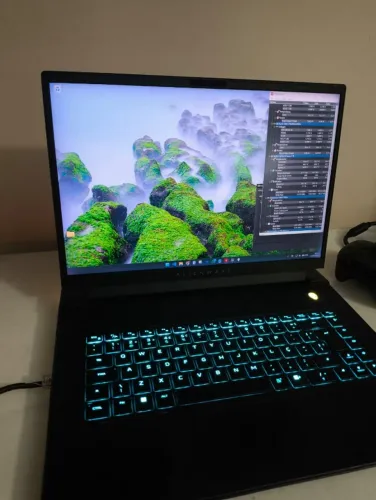 Notebook Dell Alienware M16 R1 com RTX 4070